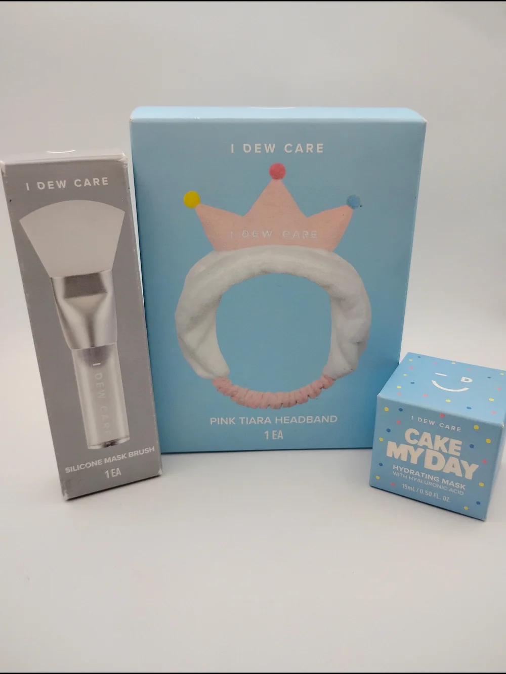 I DEW CARE Cake My Day Mask With A Mask Brush, & A Pink Tiara Headband